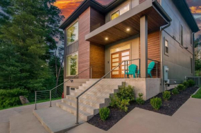 Modern Escape by Avanstay Views 10min to Town